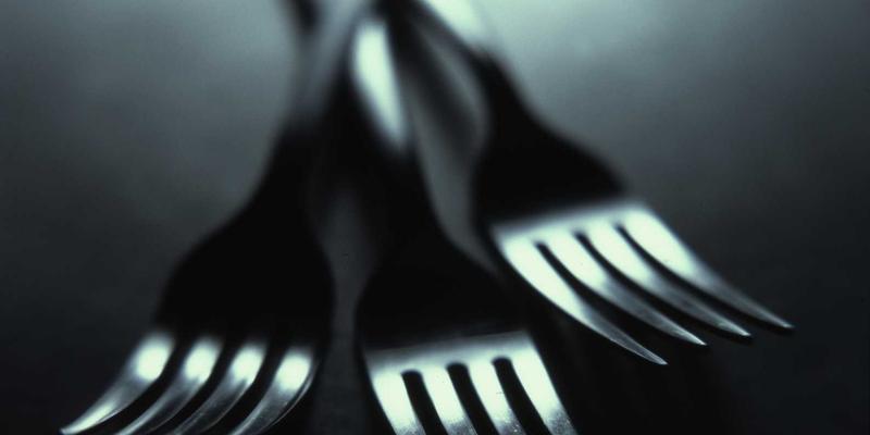 探秘辽源二战盟军高级战俘营：一段被尘封的历史与舌尖上的城市记忆